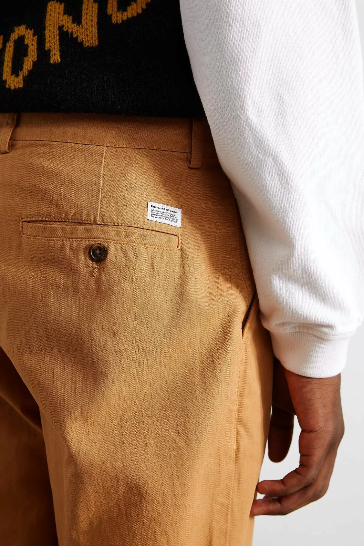 Outlet Edmmond Studios Chino Herringbone Plain Caramel